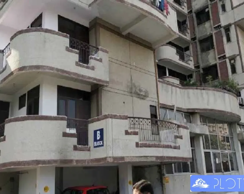 3 BHK Flat For Sale in Classic CGHS Apartment Dwarka Delhi