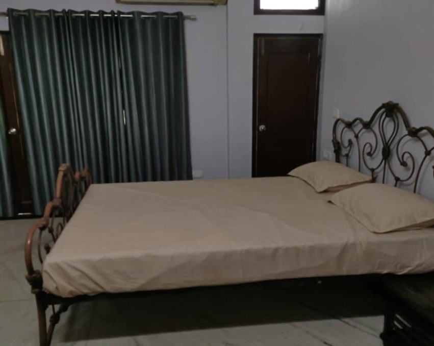 316 Sq.Yd Kothi For Rent in DLF Phase 3 Gurgaon