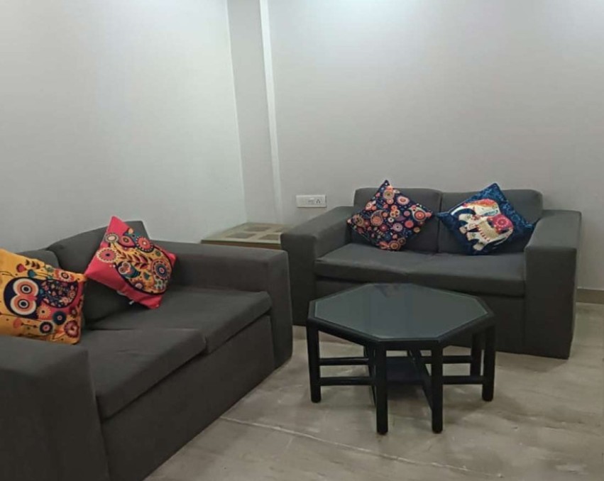 2 Bhk Service Apartment for Rent in Kalkaji New Delhi